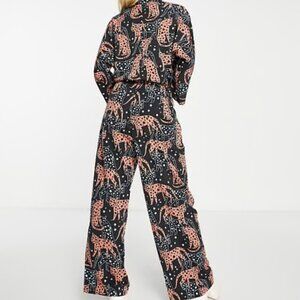 NWT Monki Hanna Animal Print Wide Leg Jumpsuit Women's XS